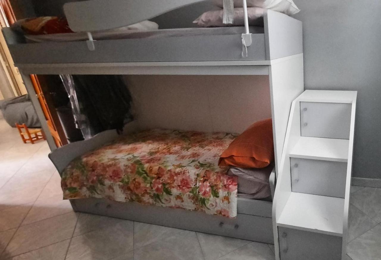 Apartament Le Note Di Napoli Zewnętrze zdjęcie